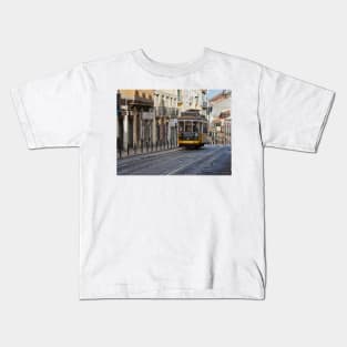 Historic Lisbon tram Kids T-Shirt